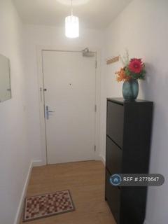2 bedroom flat to rent, Knightley Court, Harrow, HA3