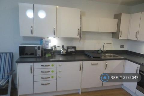 2 bedroom flat to rent, Knightley Court, Harrow, HA3