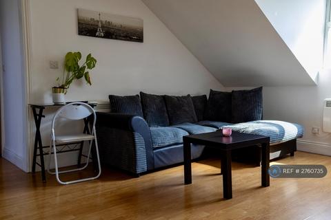 1 bedroom flat to rent, Outram Road, Croydon, CR0