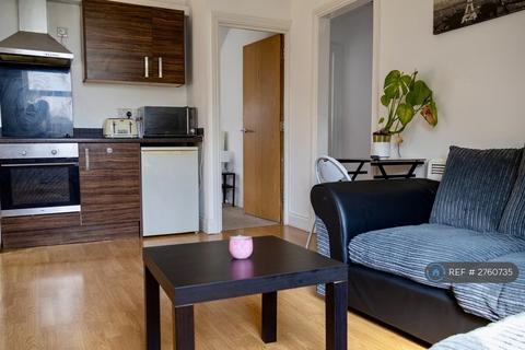 1 bedroom flat to rent, Outram Road, Croydon, CR0