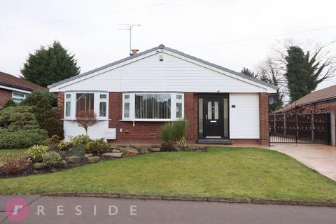 3 bedroom detached bungalow for sale, Lynnwood Drive, Rochdale OL11