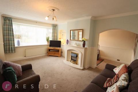 3 bedroom detached bungalow for sale, Lynnwood Drive, Rochdale OL11