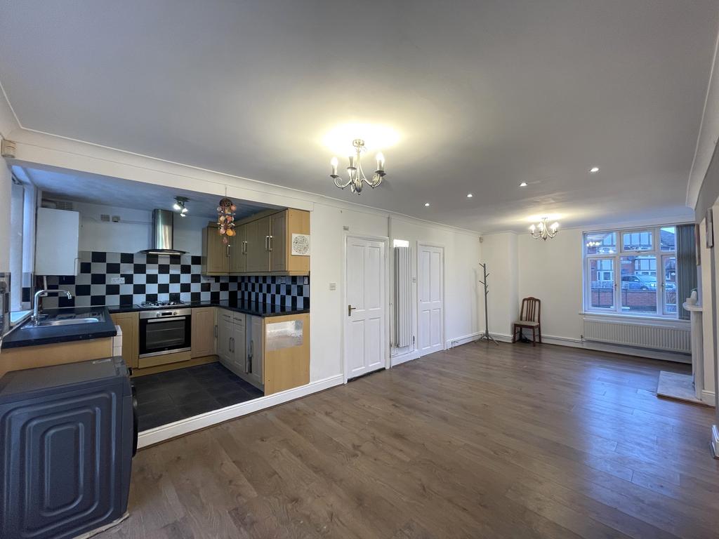 Living / Dining Room