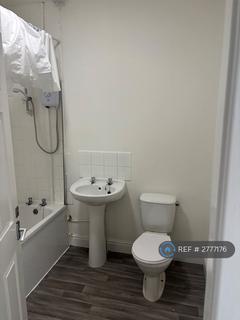 2 bedroom terraced house to rent, Bakewell Street, Manchester, M18