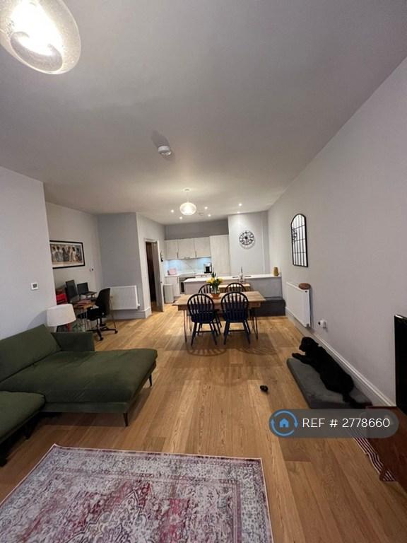 Dining Room/ Kitchen