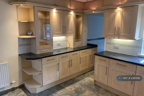 2 bedroom terraced house to rent, Leopold Street, Stoke-On-Trent, ST4