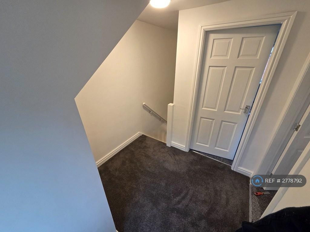 Hallway (First Floor)
