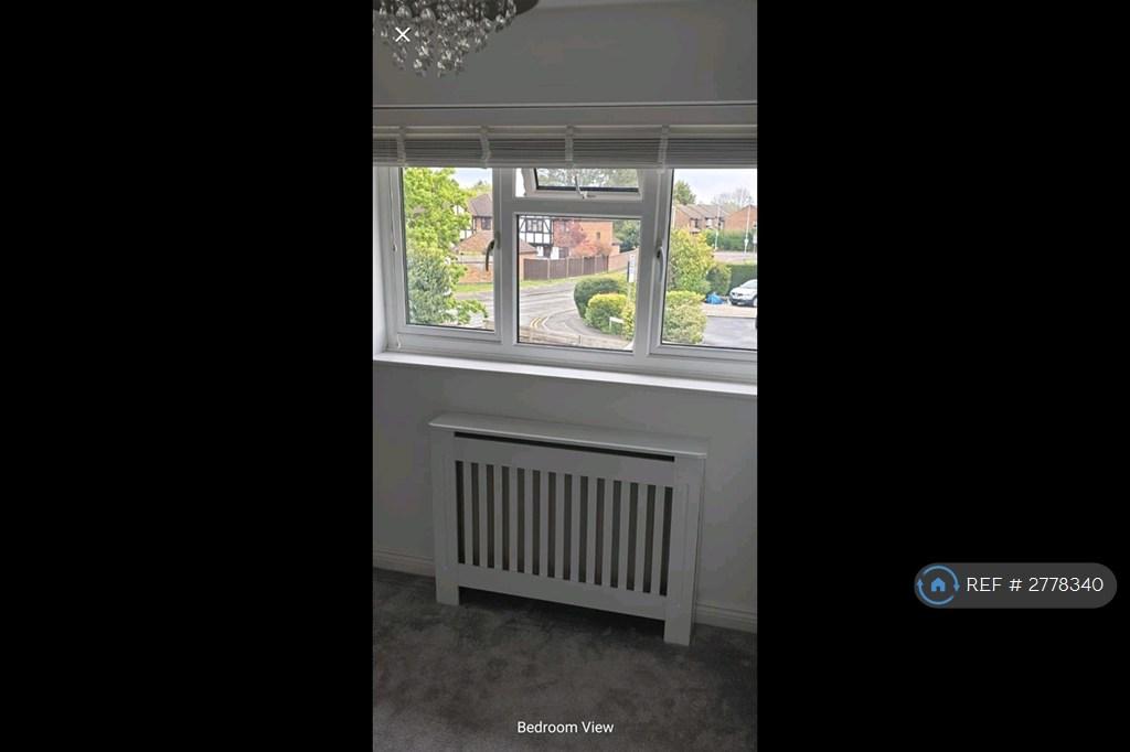 Bedroom Inside 2