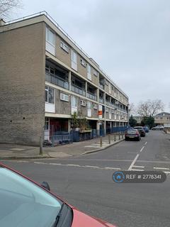 1 bedroom in a house share to rent, Dacca Street, London, SE8