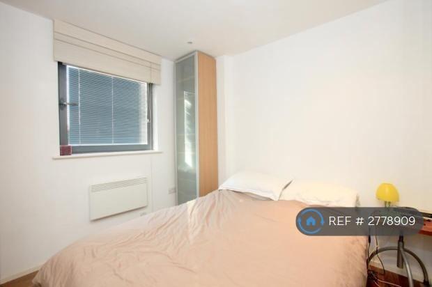 Bedroom With Built In Cupboard