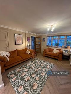 undefined, Redfield Close, Dunstable, LU6