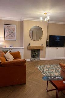 undefined, Redfield Close, Dunstable, LU6