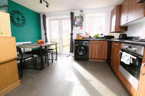 3 bedroom semi-detached house for sale, Chester Place, Bridgwater TA6