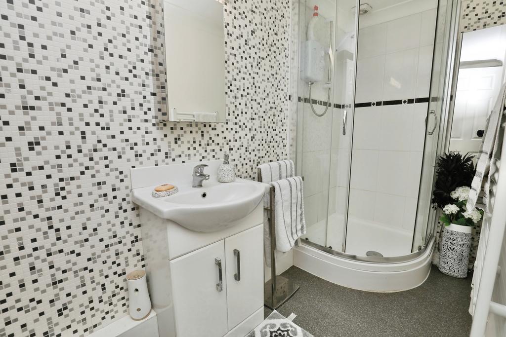 Annex En-Suite
