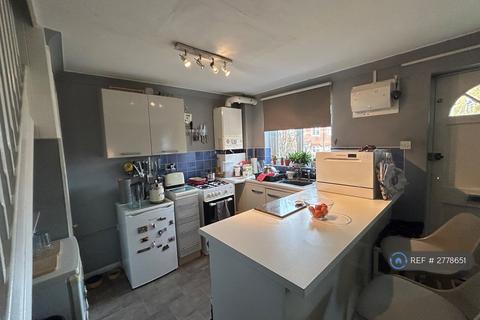 1 bedroom terraced house to rent, Rowan Lea, Walderslade, ME5