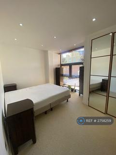 2 bedroom flat to rent, Manilla Street, London, E14