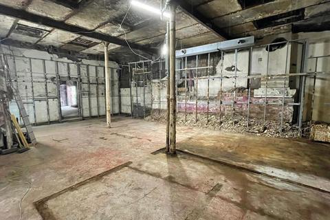 Industrial unit for sale, 14-20 Hillfoot St Glasgow G31 2LF
