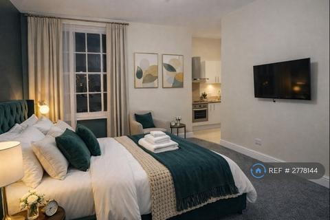 undefined, Luxury Fully Furnished Huddersfield, Huddersfield, HD5