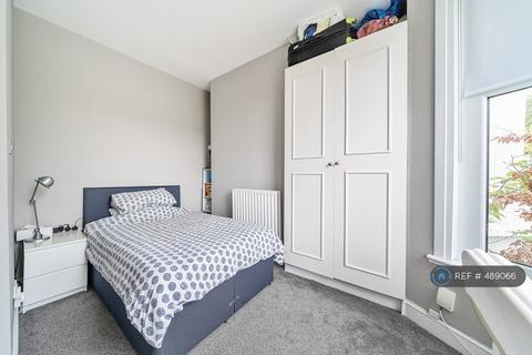 1 bedroom flat to rent, Wellmeadow Road, London, SE13
