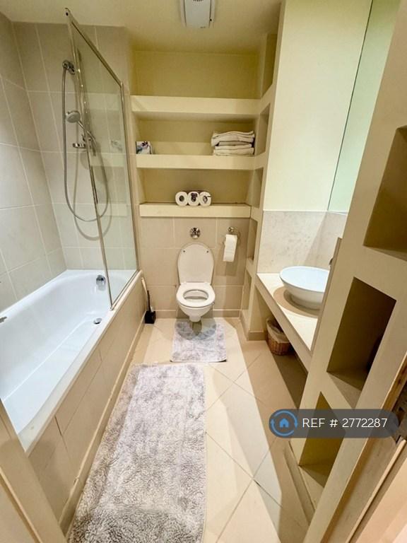 2nd Bathroom