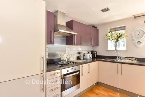 undefined, Chiddicks Court, South Ockendon RM15