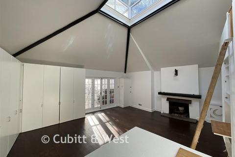 2 bedroom terraced house for sale, Kings Mews, Haywards Heath RH17