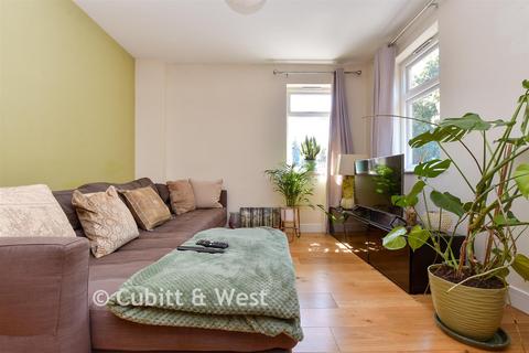 undefined, Liberty Court, Reigate RH2