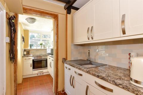 undefined, Millers Lane, Newport PO30