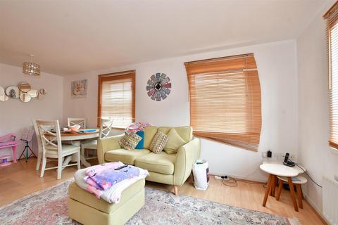 undefined, Whitefriars Wharf, Tonbridge TN9