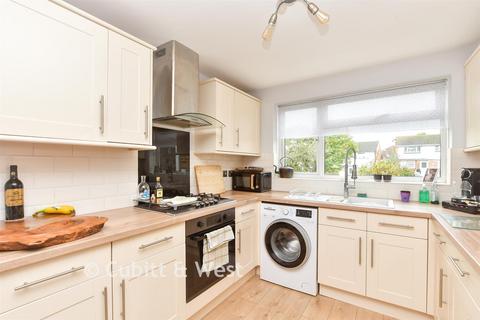 3 bedroom semi-detached house for sale, Olives Meadow, Uckfield TN22