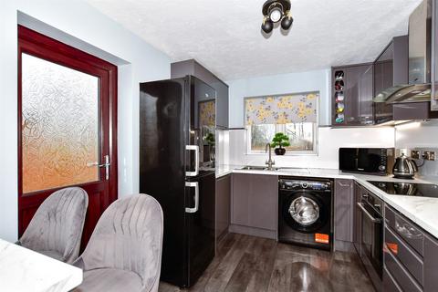 3 bedroom detached house for sale, Hawkwood, Maidstone ME16