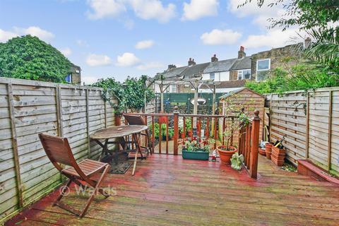 3 bedroom terraced house for sale, Hollicondane Road, Ramsgate CT11
