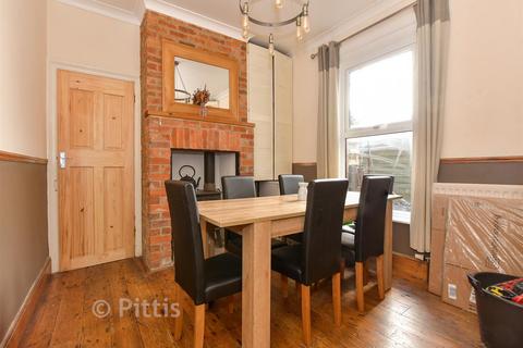 undefined, Carisbrooke Road, Newport PO30