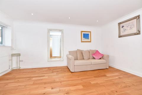 5 bedroom detached house for sale, The Street, Maidstone ME17