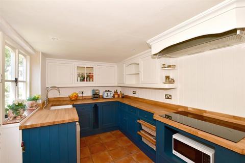 undefined, The Cottages, Nutley TN22