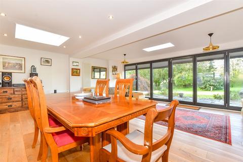 5 bedroom detached bungalow for sale, Poplar Road, Wittersham TN30