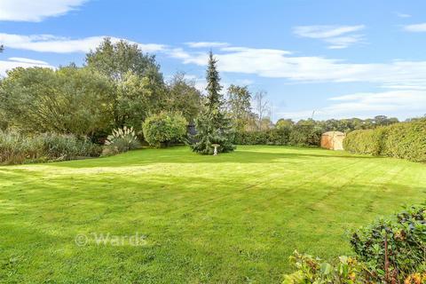 5 bedroom detached bungalow for sale, Poplar Road, Wittersham TN30