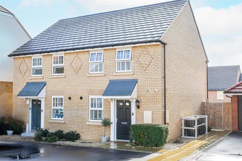 Bartons Avenue, Hockley SS5