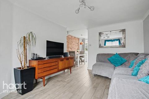 undefined, Thirlmere, Stevenage