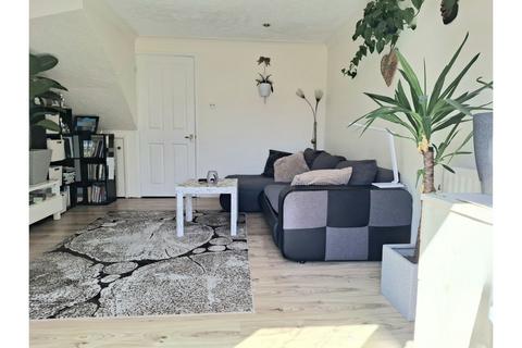 2 bedroom end of terrace house for sale, Rowe Mead, Chippenham, SN15