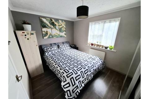 2 bedroom end of terrace house for sale, Rowe Mead, Chippenham, SN15