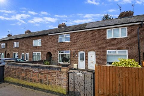 2 bedroom townhouse for sale, Florence Avenue, Wigston LE18