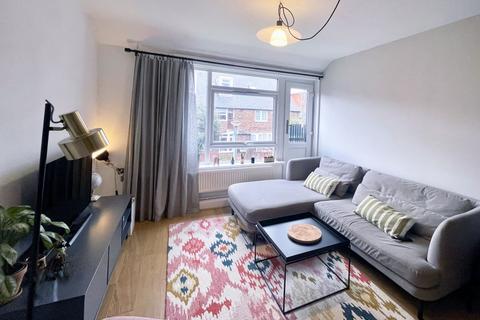 1 bedroom flat for sale, Wheeler Gardens, London, N1