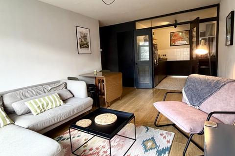 1 bedroom flat for sale, Wheeler Gardens, London, N1