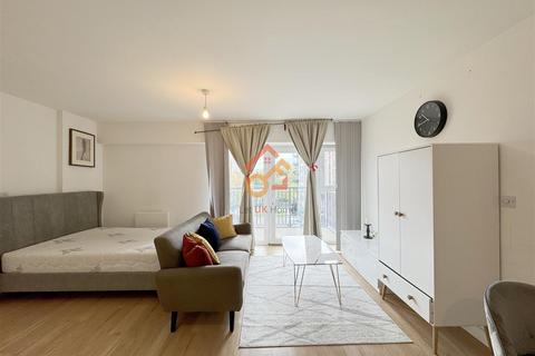 undefined, Fairbank House, 13 Beaufort Square, London NW9
