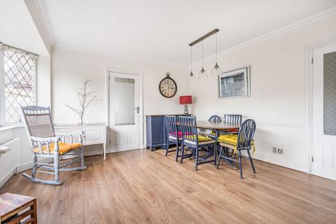 2 bedroom detached bungalow for sale, South Drive, High Wycombe HP13