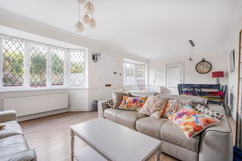 2 bedroom detached bungalow for sale, South Drive, High Wycombe HP13