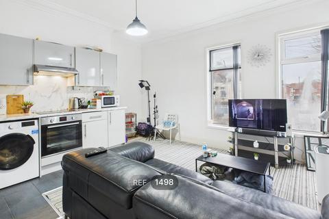 undefined, Albert Avenue, HU3 6PF