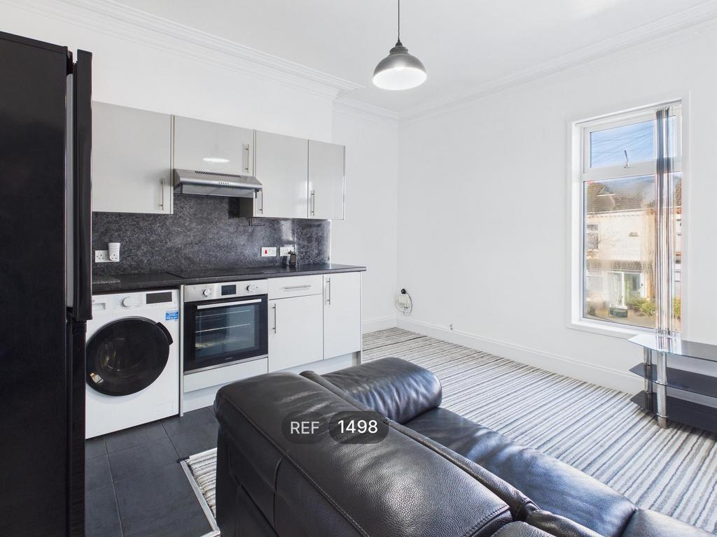 Kitchen / Living area