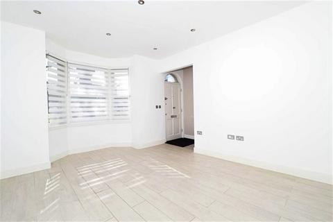 undefined, High Street, Epping, CM16